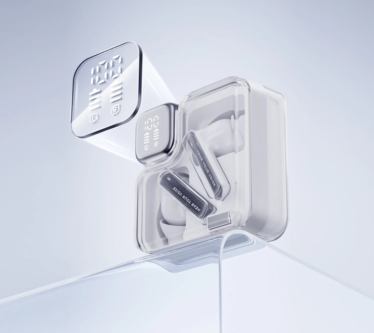 Boîtier d'écouteurs transparent avec affichage numérique et écouteurs – design moderne, état de charge visible, embouts "Hear Your Voice"
