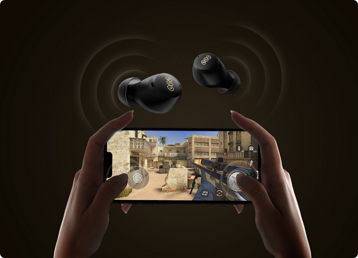 Écouteurs sans fil noirs pour jeux mobiles avec son immersif.